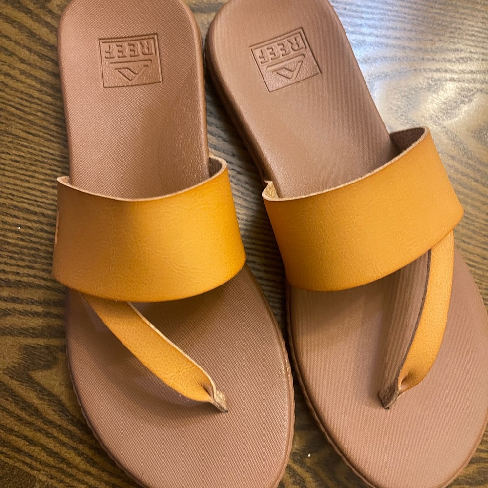 Reef sandals